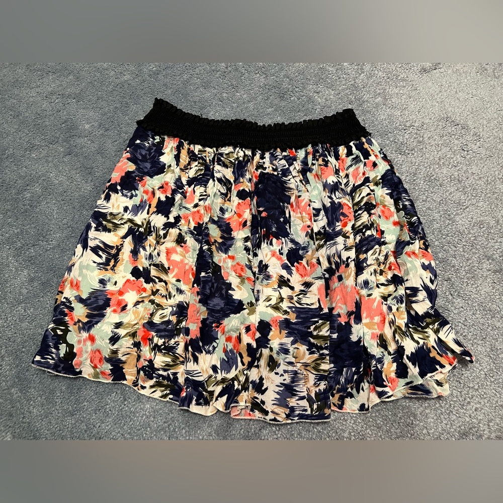 Multi-Coloured Floral Skirt Size XS/S